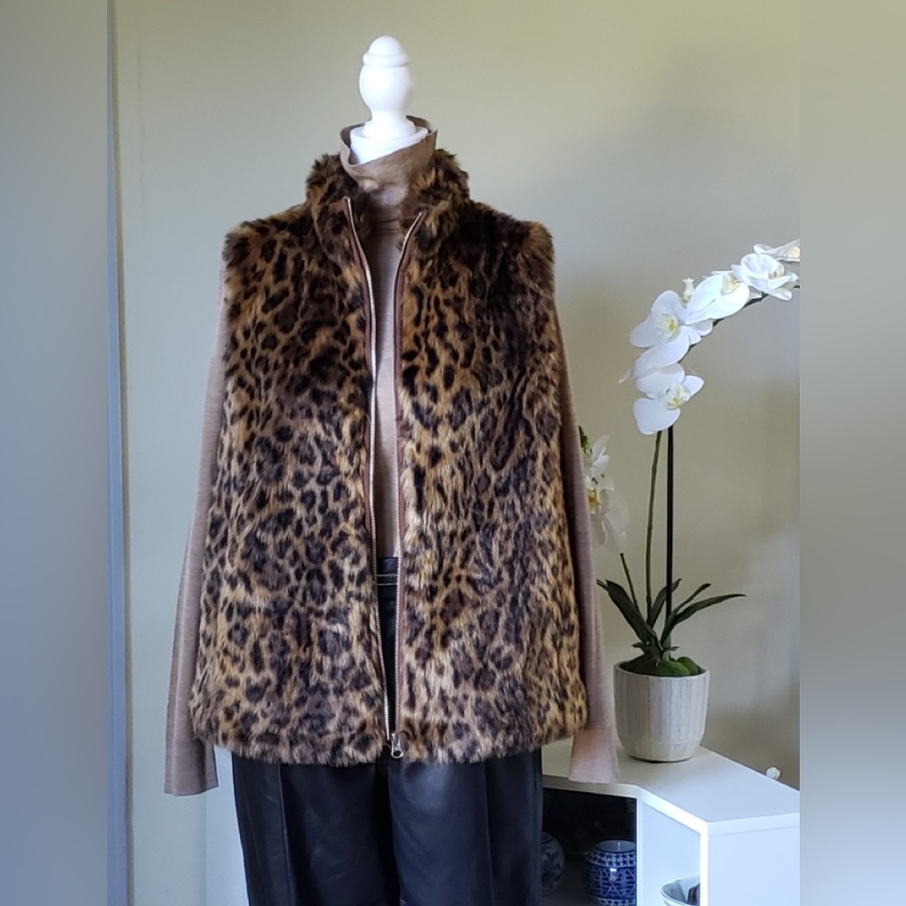 Pre owned J.CREW animal print faux fur vest in excellent condition